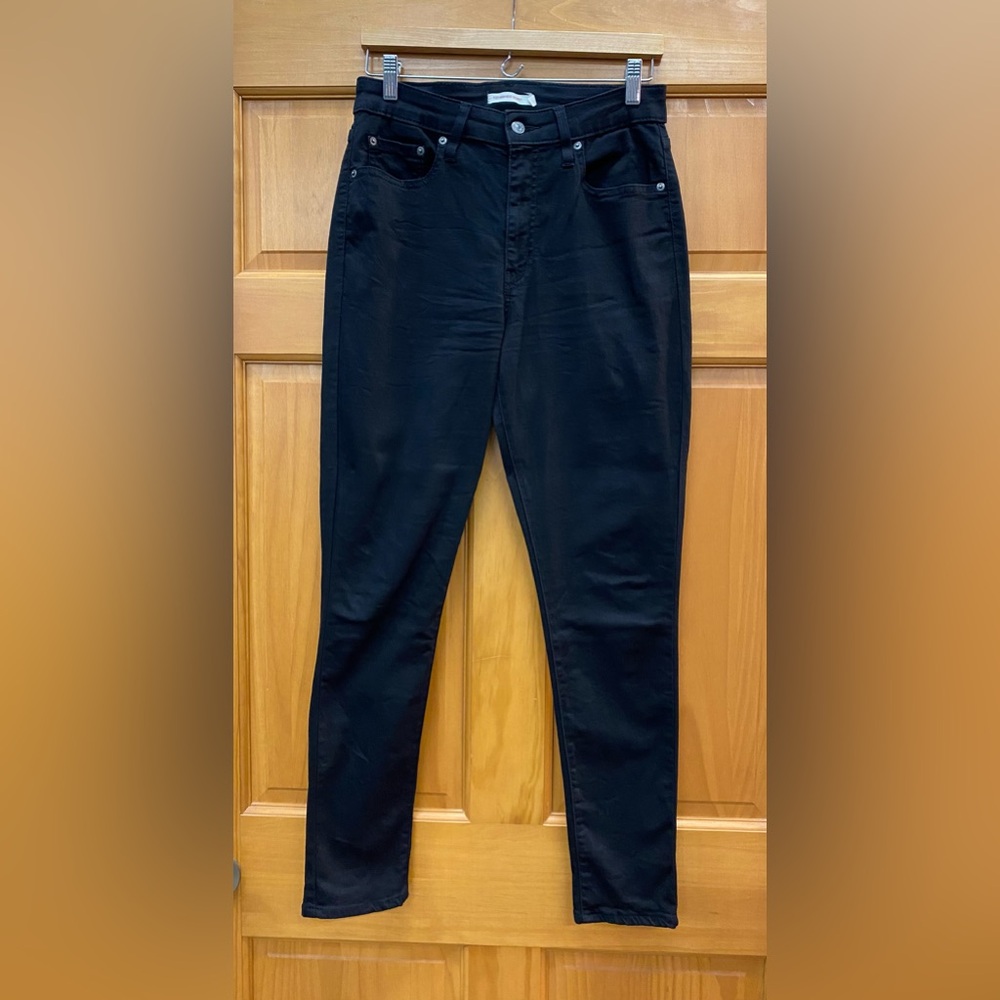 NWOT Levi’s 721 High Rise Skinny Jeans